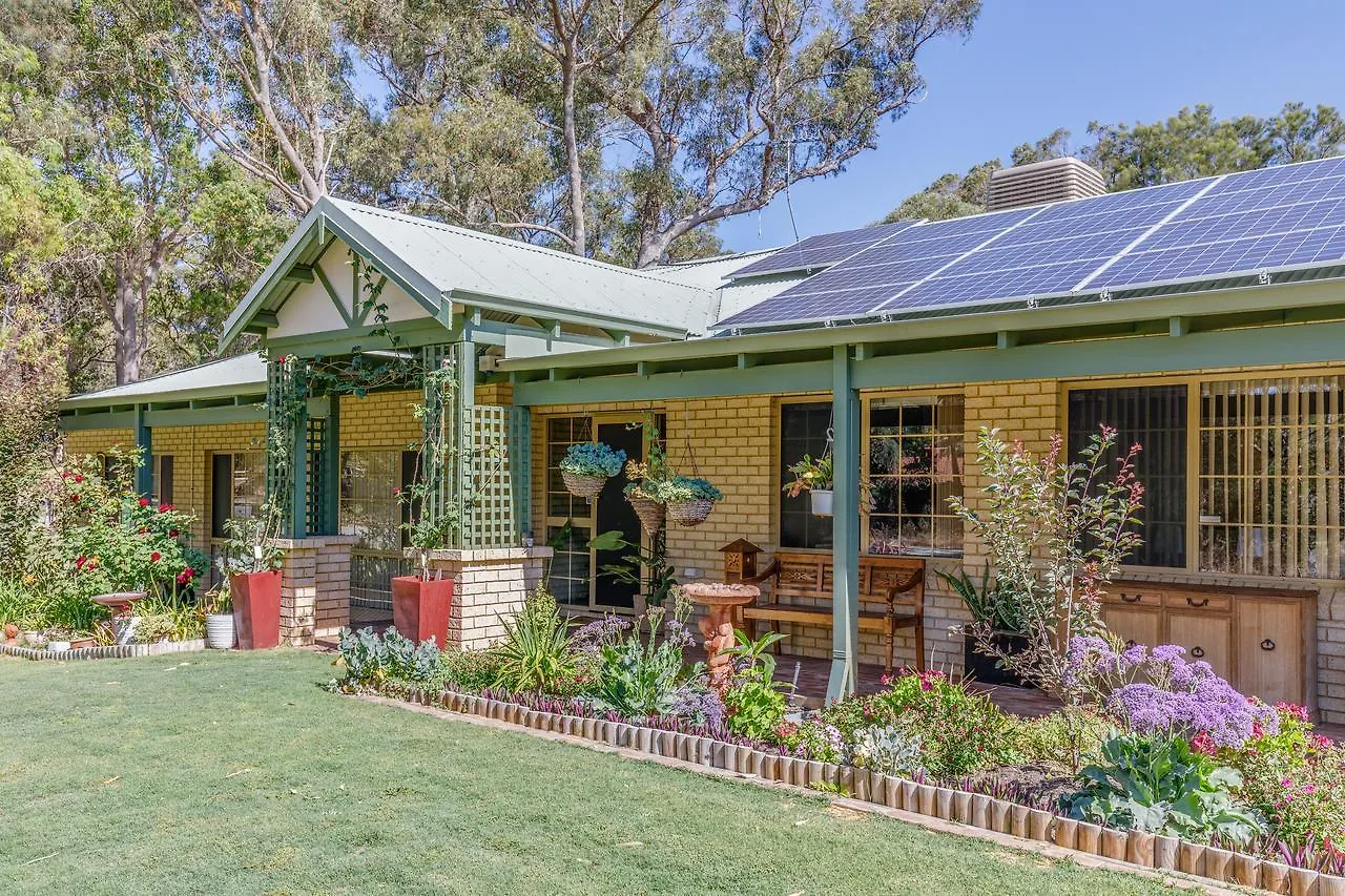 Hopeland Devonleigh Bed And Breakfast